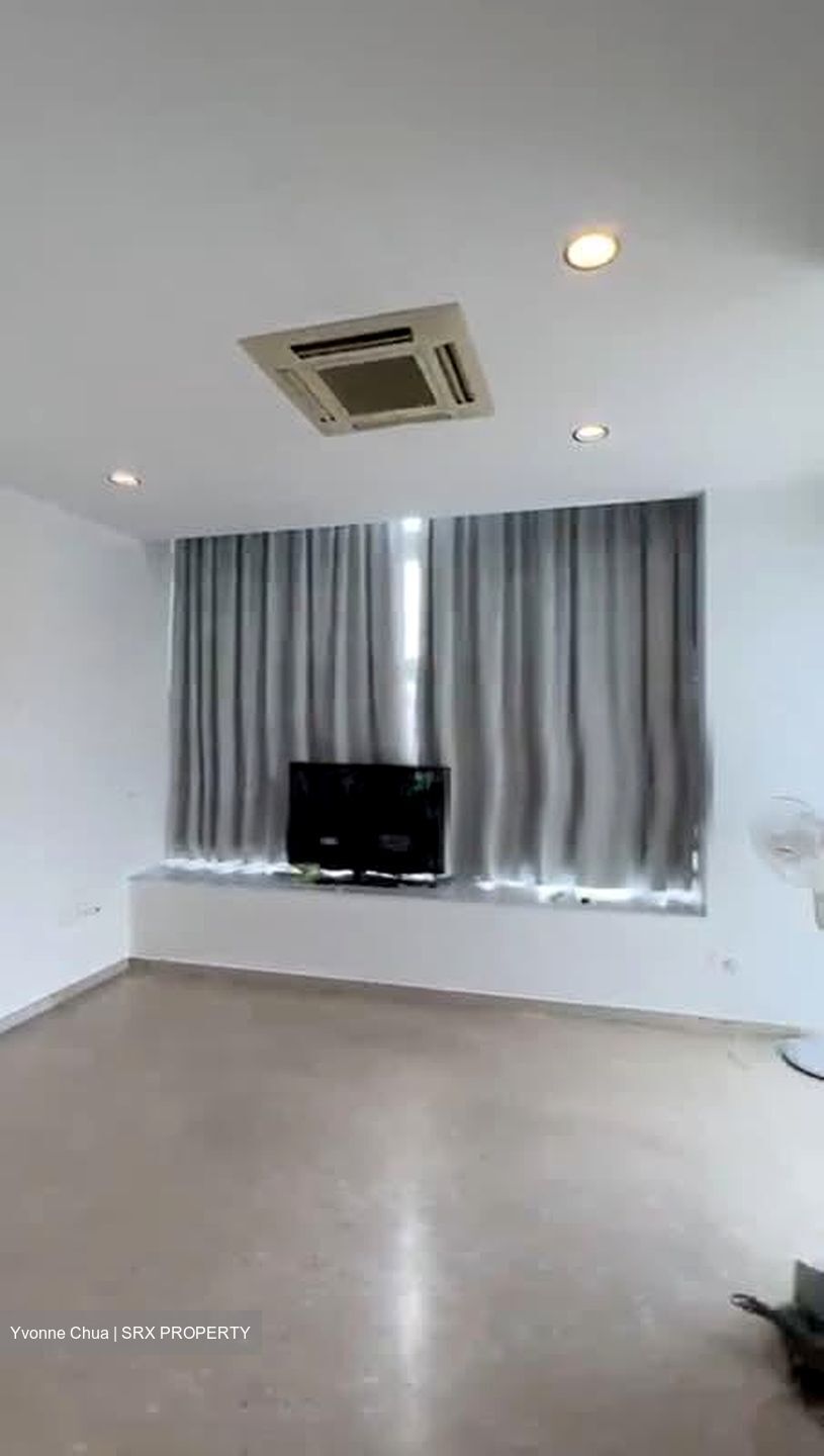 City Regency (D12), Apartment #574469651